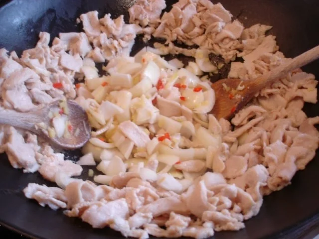 Hähnchenbrustfiletcurry im Wok mit Basmatireis - Rezept - Bild Nr. 11