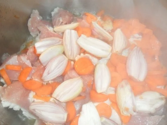 Rezept: puten-pilz-geschnetzeltes Bild Nr. 2 puten-pilz-geschnetzeltes - Rezept - Bild Nr. 2