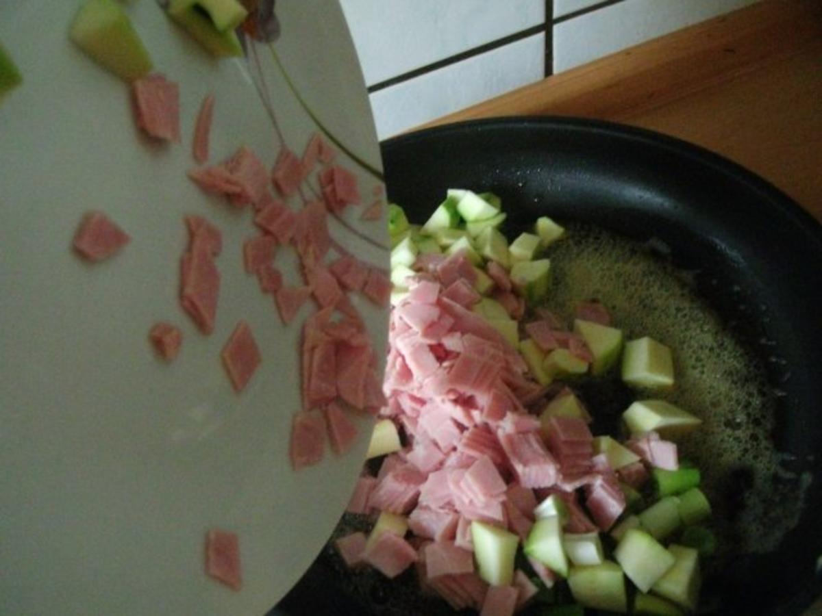 Zucchini-Schinken Rührei - Rezept - Bild Nr. 4