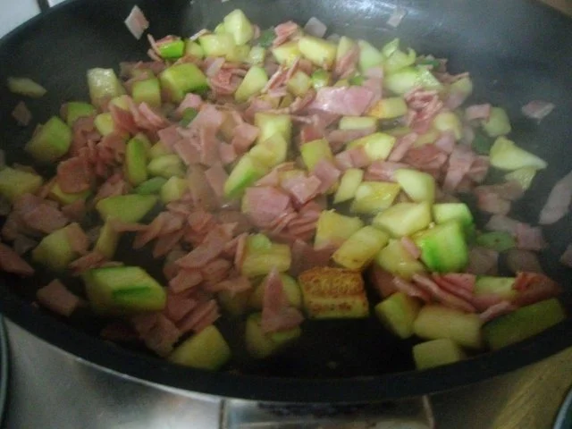 Zucchini-Schinken Rührei - Rezept - Bild Nr. 5