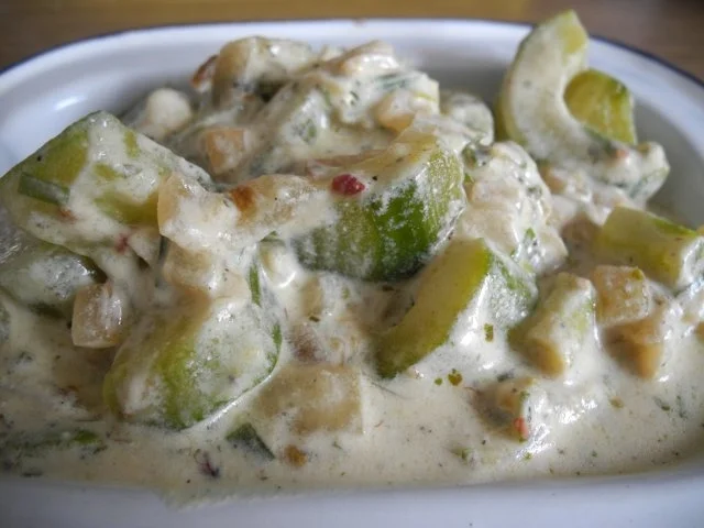 Rezept: Gemüsebeilage : Geschmorte Gurken Bild Nr. 2 Gemüsebeilage : Geschmorte Gurken - Rezept - Bild Nr. 2