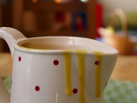 Rhabarber-Quark-Mousse mit Orangenkaramell-Whisky-Sauce - Rezept - Bild Nr. 11