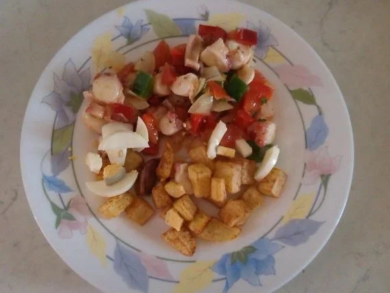 Rezept: Pulpo Salat Bild Nr. 8 Pulpo Salat - Rezept - Bild Nr. 8