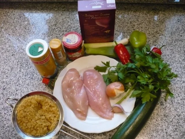 Rezept: Bulgur mit Gemüse und Hähnchenbrustwürfeln (histaminarm) Bild Nr. 2 Bulgur mit Gemüse und Hähnchenbrustwürfeln (histaminarm) - Rezept - Bild Nr. 2