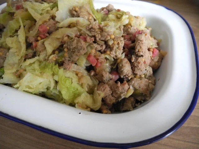 Rezept: Hackfleisch : ... mit Wirsing Bild Nr. 2 Hackfleisch : ... mit Wirsing - Rezept - Bild Nr. 2