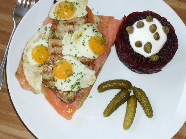 Schnitzel "Holsteiner Art" - Rezept