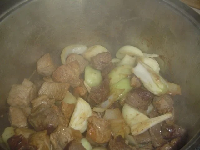 Rezept: Gulasch Bild Nr. 5 Gulasch - Rezept - Bild Nr. 5