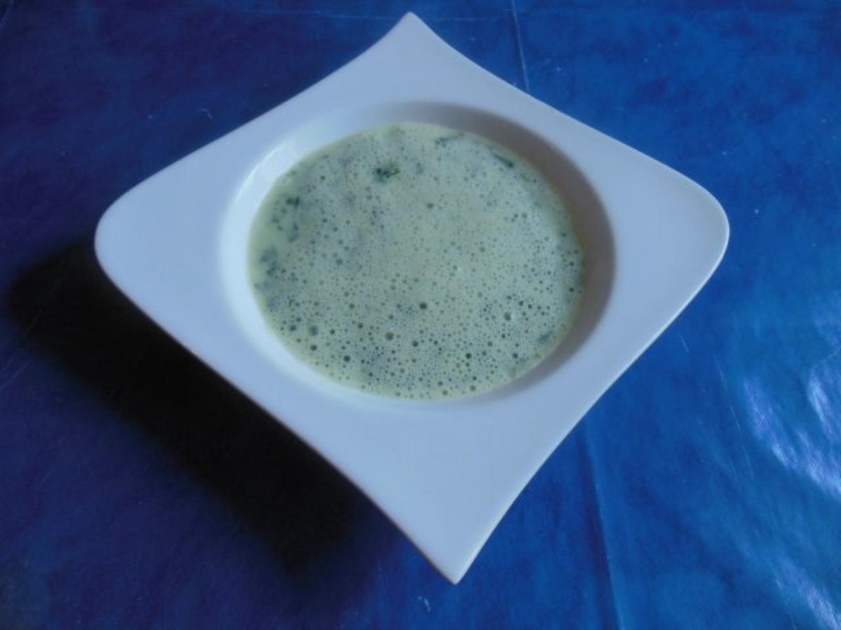 Suppe: Bärlauchschaumsüppchen - Rezept