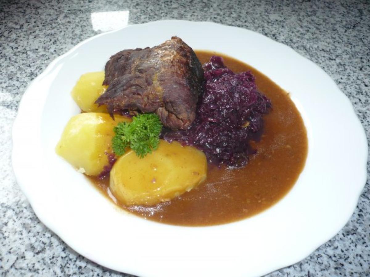 Rouladen vom Rind - Rezept mit Bild - kochbar.de