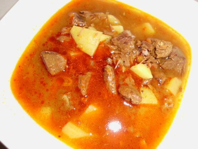 Kesselgulasch, ungarisch scharf - Rezept - Bild Nr. 8