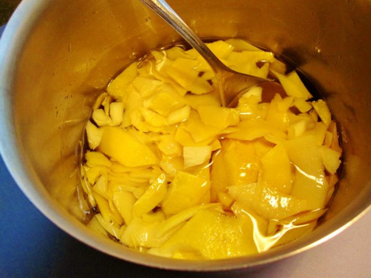 Zitronenlikör "Limoncello" - von selbst geernteten Zitronen - Rezept - Bild Nr. 7