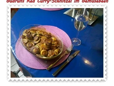 Rezept: Auflauf: Red Curry-Schnitzel im Gemüsebeet Bild Nr. 13 Auflauf: Red Curry-Schnitzel im Gemüsebeet - Rezept - Bild Nr. 13