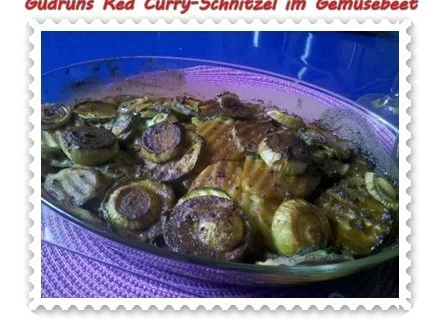 Rezept: Auflauf: Red Curry-Schnitzel im Gemüsebeet Bild Nr. 16 Auflauf: Red Curry-Schnitzel im Gemüsebeet - Rezept - Bild Nr. 16