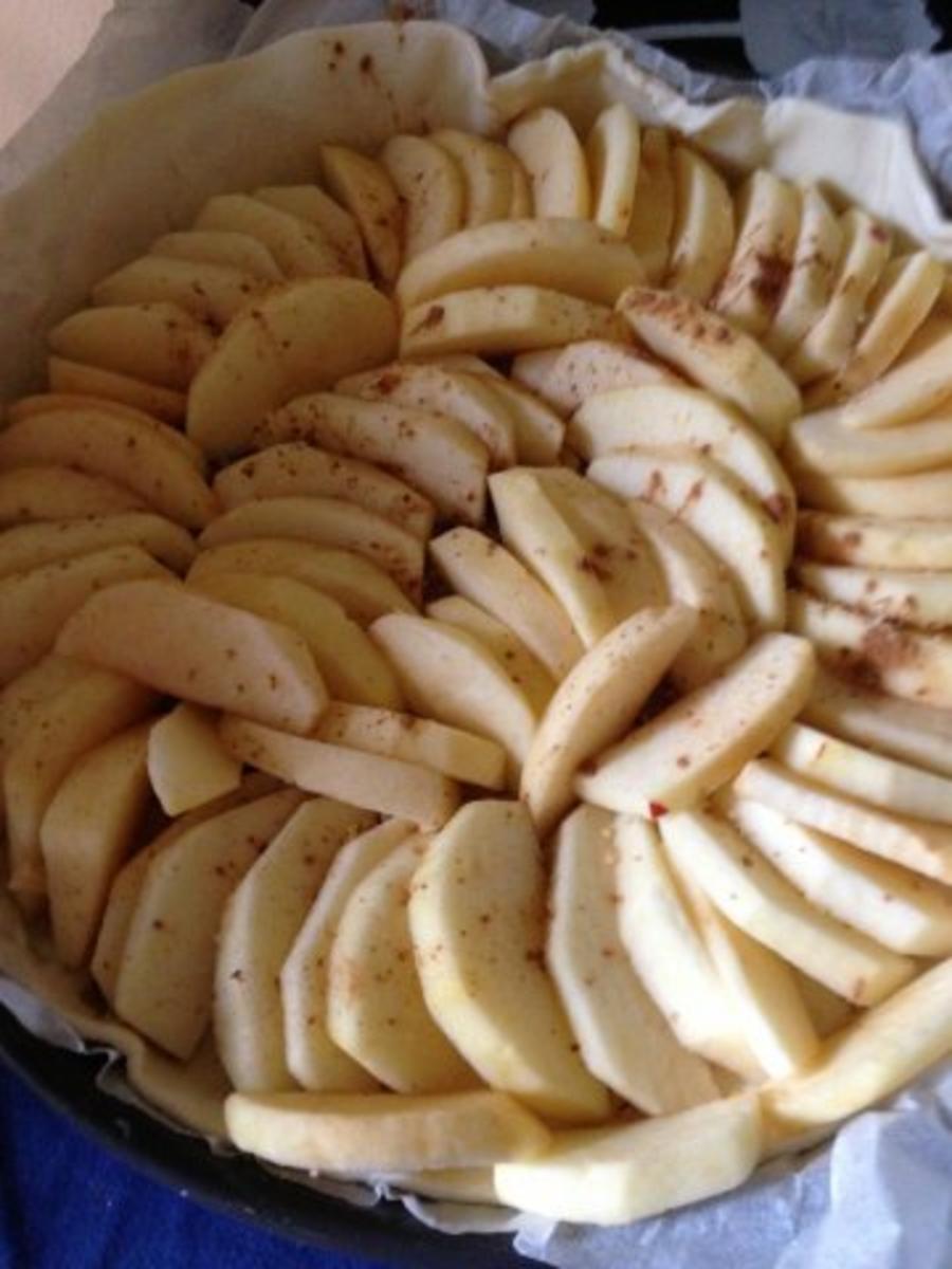 Apfel-Marzipan-Blätterteig Kuchen - Rezept - Bild Nr. 2