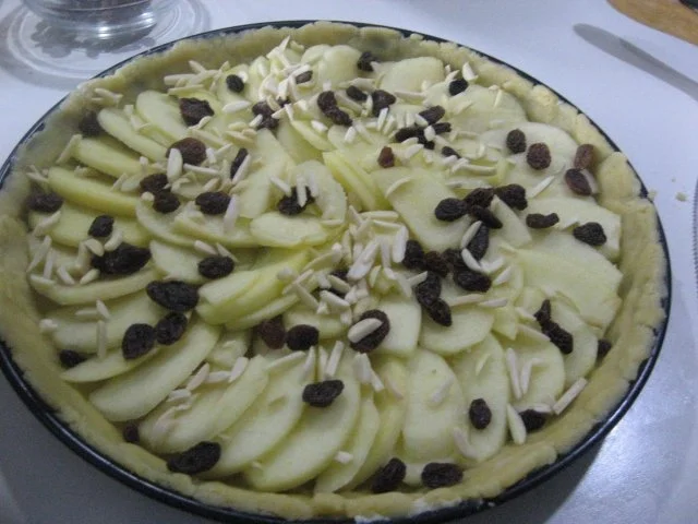 Rezept: Apfel-Tarte mit Marzipan-Haube Bild Nr. 5 Apfel-Tarte mit Marzipan-Haube - Rezept - Bild Nr. 5