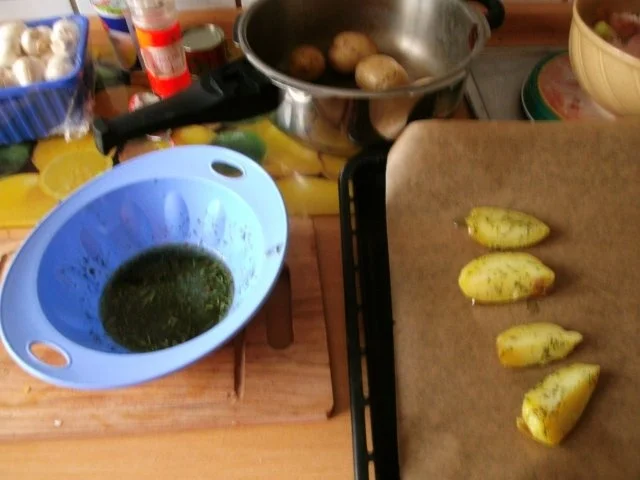 Schweinegeschnetzeltes in brauner Soße mit Rahmchampignons und Ofenkartoffeln - Rezept - Bild Nr. 8