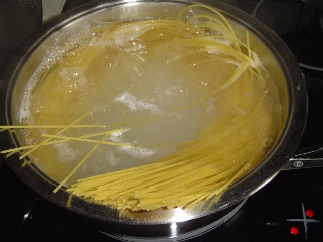 Rezept: Spaghetti Bild Nr. 9 Spaghetti - Rezept - Bild Nr. 9