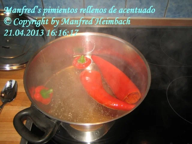 Fingerfood – Manfred’s pimientos rellenos de acentuado - Rezept - Bild Nr. 4