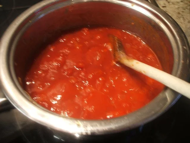 Fleisch: Gefüllte Paprikaschoten auf Tomatensoße und Reis - Rezept - Bild Nr. 8