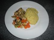 Aromatische Bärlauch-Polenta mit Kräuterseitlingen, Möhren und Frühlingszwiebeln - Rezept