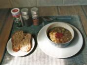 Linsensuppe mit Speck, Würstel und Kartoffel - Rezept