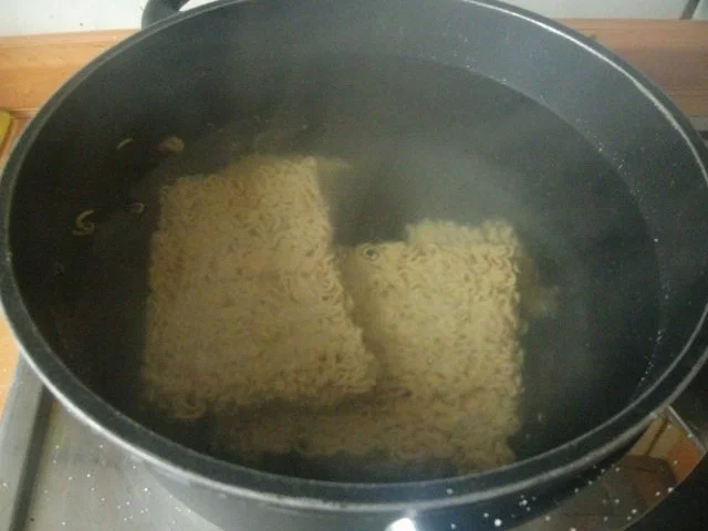 Mie-Nudeln mit asiatischem Gemüse und Hühnerbrustfilet - Rezept - Bild Nr. 4