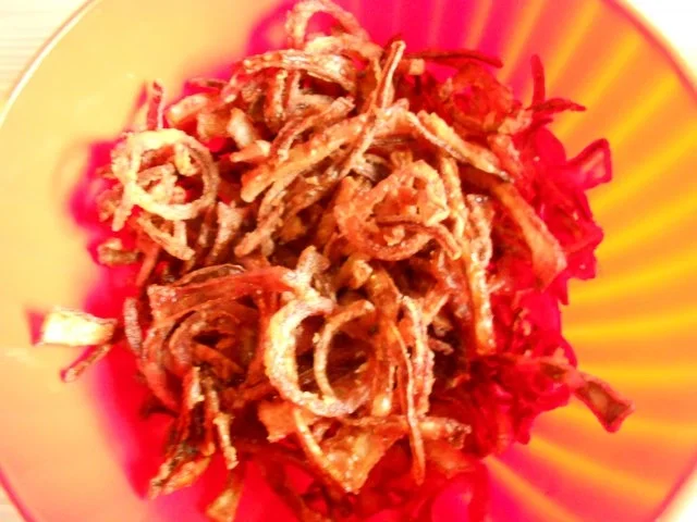 Rezept: Hot Dog mit hausgemachten Röstzwiebeln und hausgemachter Sauce Bild Nr. 5 Hot Dog mit hausgemachten Röstzwiebeln und hausgemachter Sauce - Rezept - Bild Nr. 5