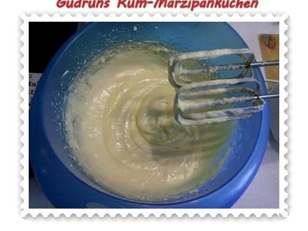 Kuchen: Rum-Marzipankuchen - Rezept - Bild Nr. 5