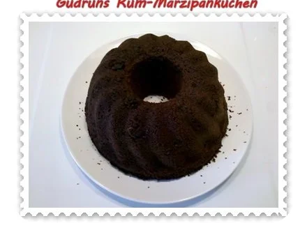 Kuchen: Rum-Marzipankuchen - Rezept - Bild Nr. 17