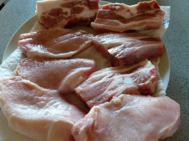 Allerlei Fleisch auf warmem Salatbett - Rezept - Bild Nr. 5