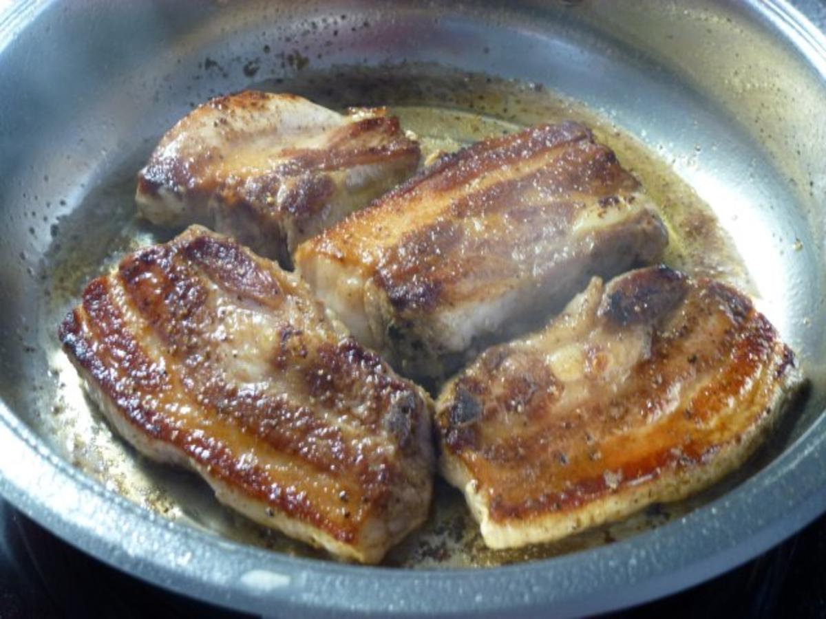 Allerlei Fleisch auf warmem Salatbett - Rezept - Bild Nr. 6