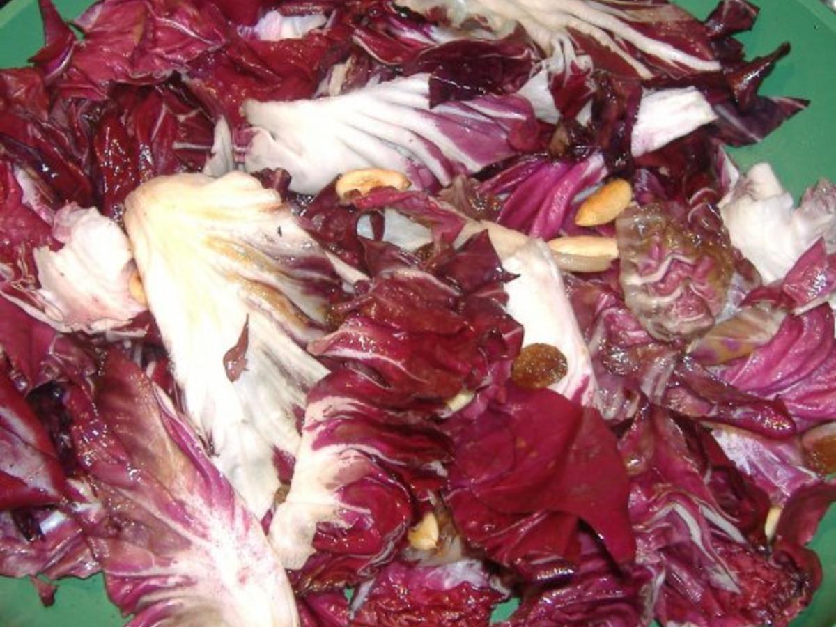Salat von gebratenem Radicchio und Ziegenkäse Birnen Päckchen - einfach ...