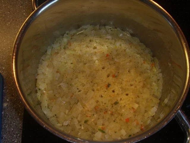 Spitzpaprika gefüllt mit Bulgur in Tomatensoße - Rezept - Bild Nr. 3