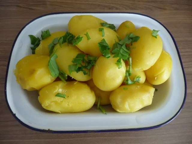 Rezept: Beilagen : Bratkartoffeln mit Rucola Bild Nr. 2 Beilagen : Bratkartoffeln mit Rucola - Rezept - Bild Nr. 2