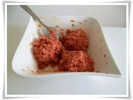 Saftiges Hacksteak mit Ananasscheibe bedeckt - Rezept - Bild Nr. 10