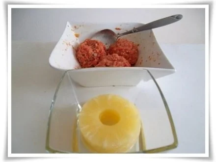 Saftiges Hacksteak mit Ananasscheibe bedeckt - Rezept - Bild Nr. 11