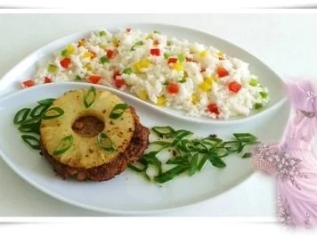 Saftiges Hacksteak mit Ananasscheibe bedeckt - Rezept - Bild Nr. 20