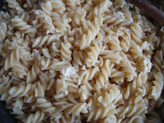 Nudeln mit Ei und Käse - Rezept - Bild Nr. 5