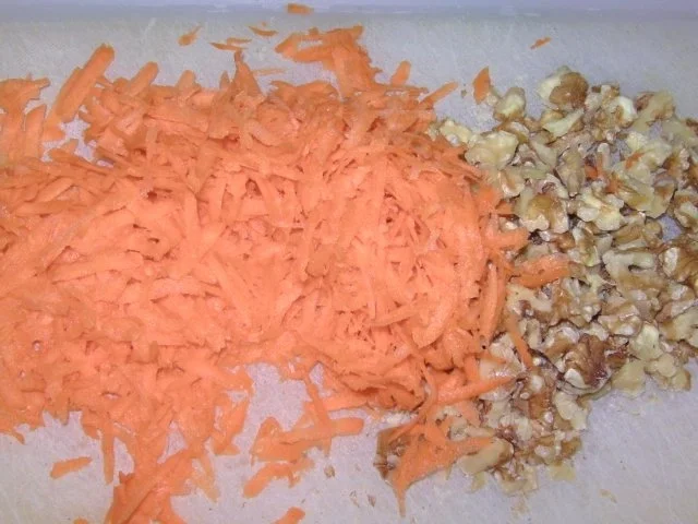 Rezept: Dinkelbrotstangen mit Möhren und Walnuss Bild Nr. 2 Dinkelbrotstangen mit Möhren und Walnuss - Rezept - Bild Nr. 2