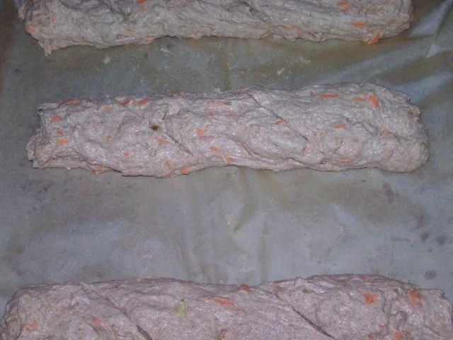 Rezept: Dinkelbrotstangen mit Möhren und Walnuss Bild Nr. 4 Dinkelbrotstangen mit Möhren und Walnuss - Rezept - Bild Nr. 4