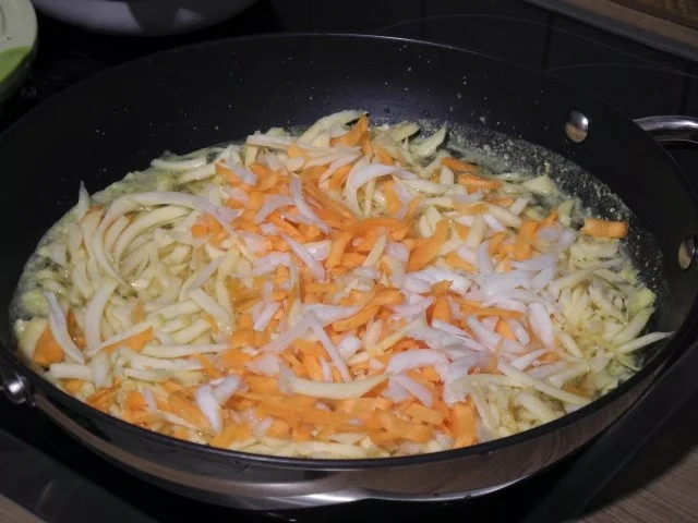 Suppen & Eintöpfe :  Geraspelten Kohlrübensuppe - Rezept - Bild Nr. 7