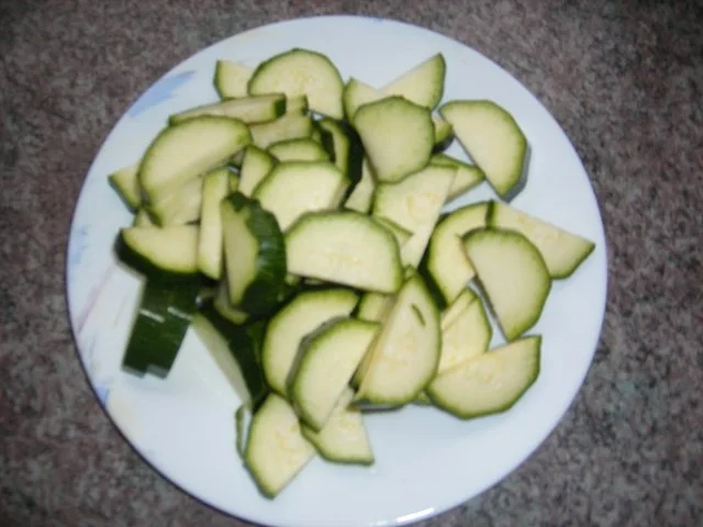 Rezept: Mediteranes Gemüse aus dem Wok mit Salzkartoffeln für Veganer Bild Nr. 8 Mediteranes Gemüse aus dem Wok mit Salzkartoffeln für Veganer - Rezept - Bild Nr. 8