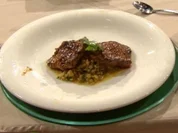 Medaillons vom Roastbeef mit Orangen-Linsen-Salat (Laith Al-Deen) - Rezept