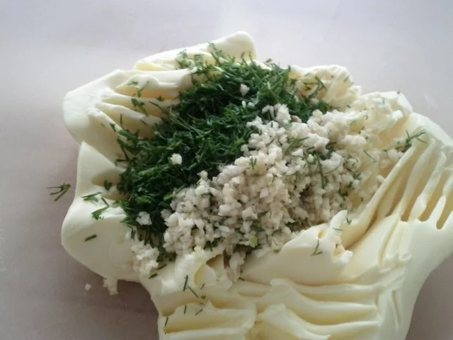 Kräuterbutter (Knoblauch-Dill-Butter) - Rezept - Bild Nr. 3