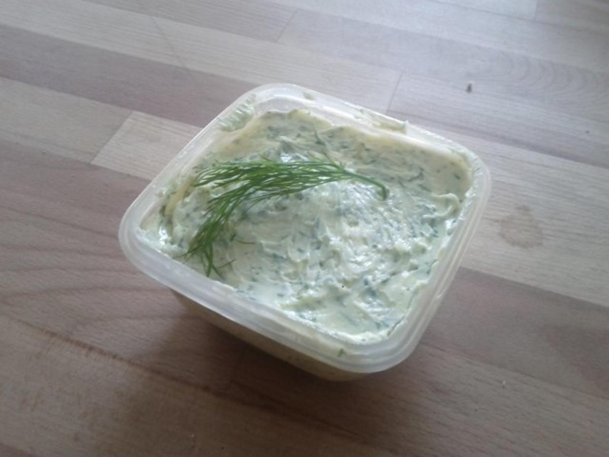 Kräuterbutter (Knoblauch-Dill-Butter) - Rezept - kochbar.de