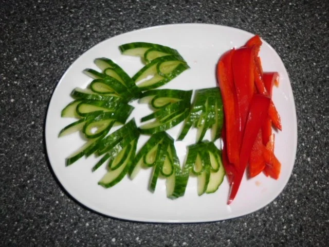 Rezept: Chili-Knoblauch Creme auf Blätterteig Bild Nr. 4 Chili-Knoblauch Creme auf Blätterteig - Rezept - Bild Nr. 4