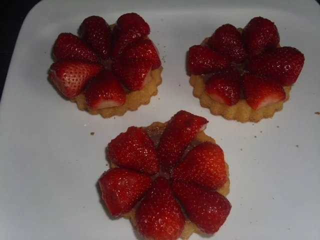 Die einfachsten Erdbeertörtchen der Welt - Rezept - Bild Nr. 5