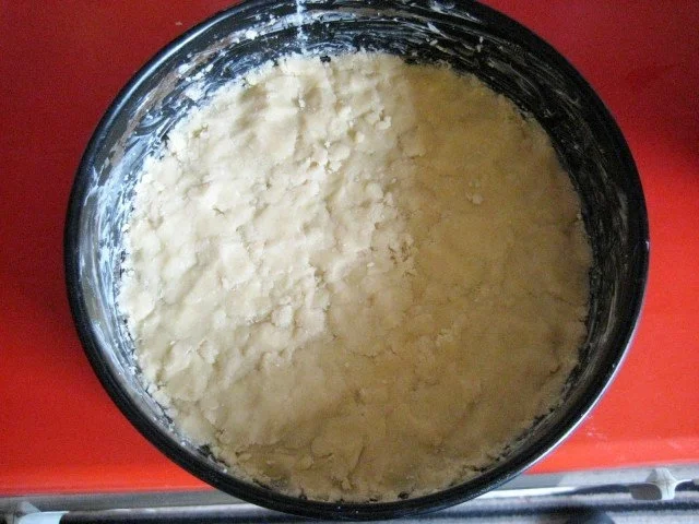 Käsekuchen - mit Aprikosen und Streusel - Rezept - Bild Nr. 5