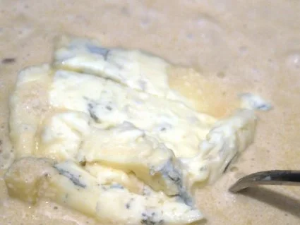 Spaghetti mit Hackfleisch-Gorgonzola-Sauce - Rezept - Bild Nr. 9