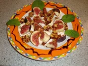 Rezept: Ziegenkäse mit Feigen Ziegenkäse mit Feigen - Rezept